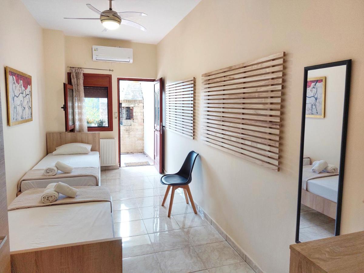 Villa Balcony, Cozy Villa With Amazing View Rodhiá Екстериор снимка