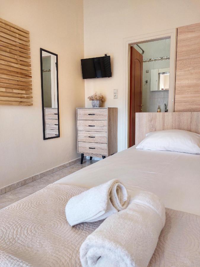 Villa Balcony, Cozy Villa With Amazing View Rodhiá Екстериор снимка