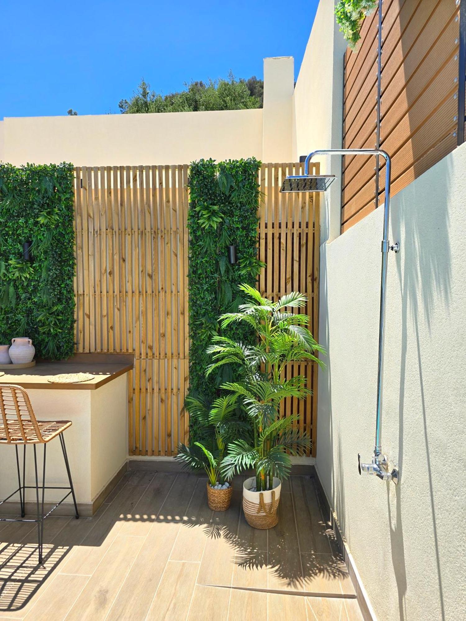 Villa Balcony, Cozy Villa With Amazing View Rodhiá Екстериор снимка
