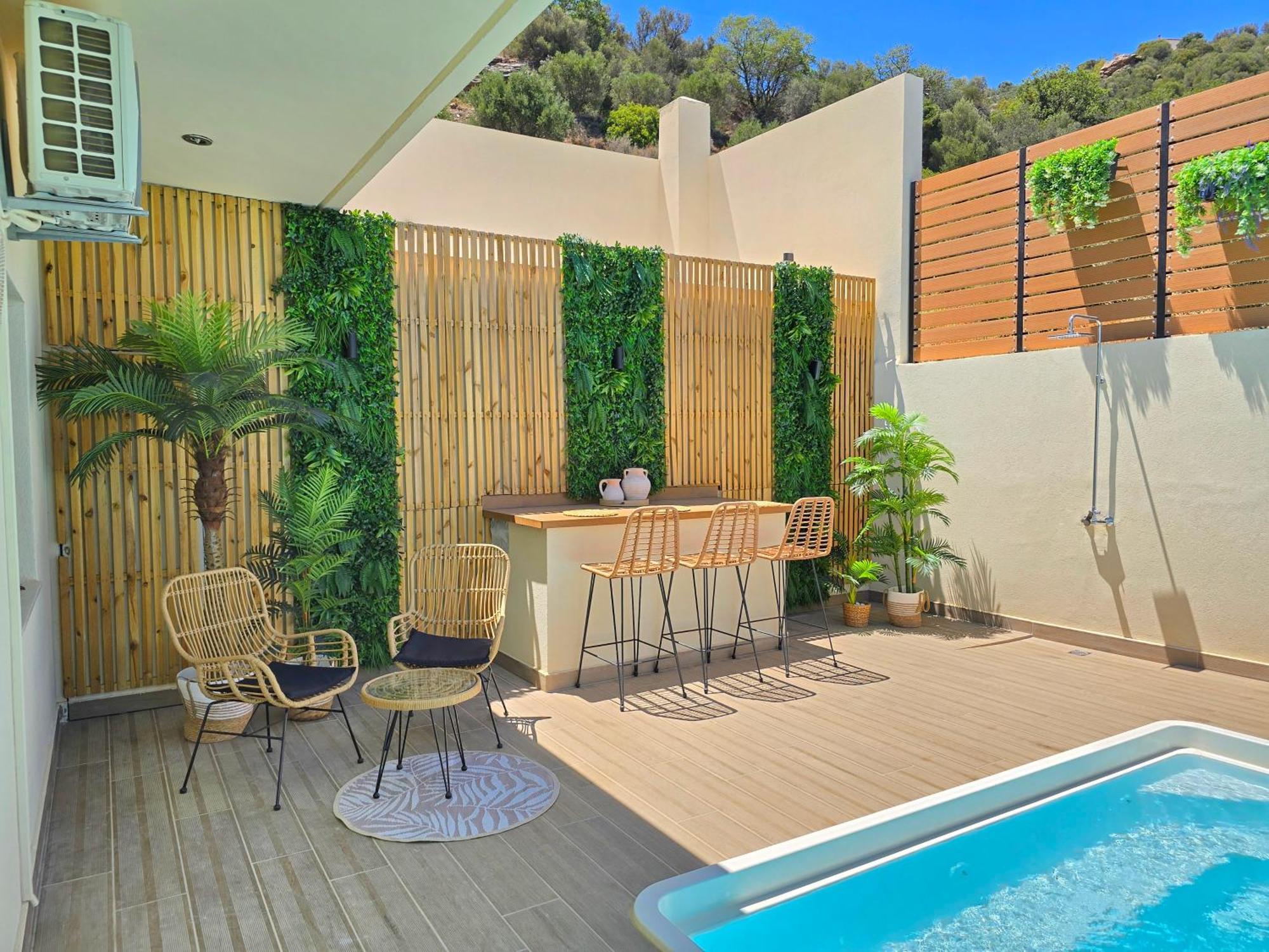 Villa Balcony, Cozy Villa With Amazing View Rodhiá Екстериор снимка