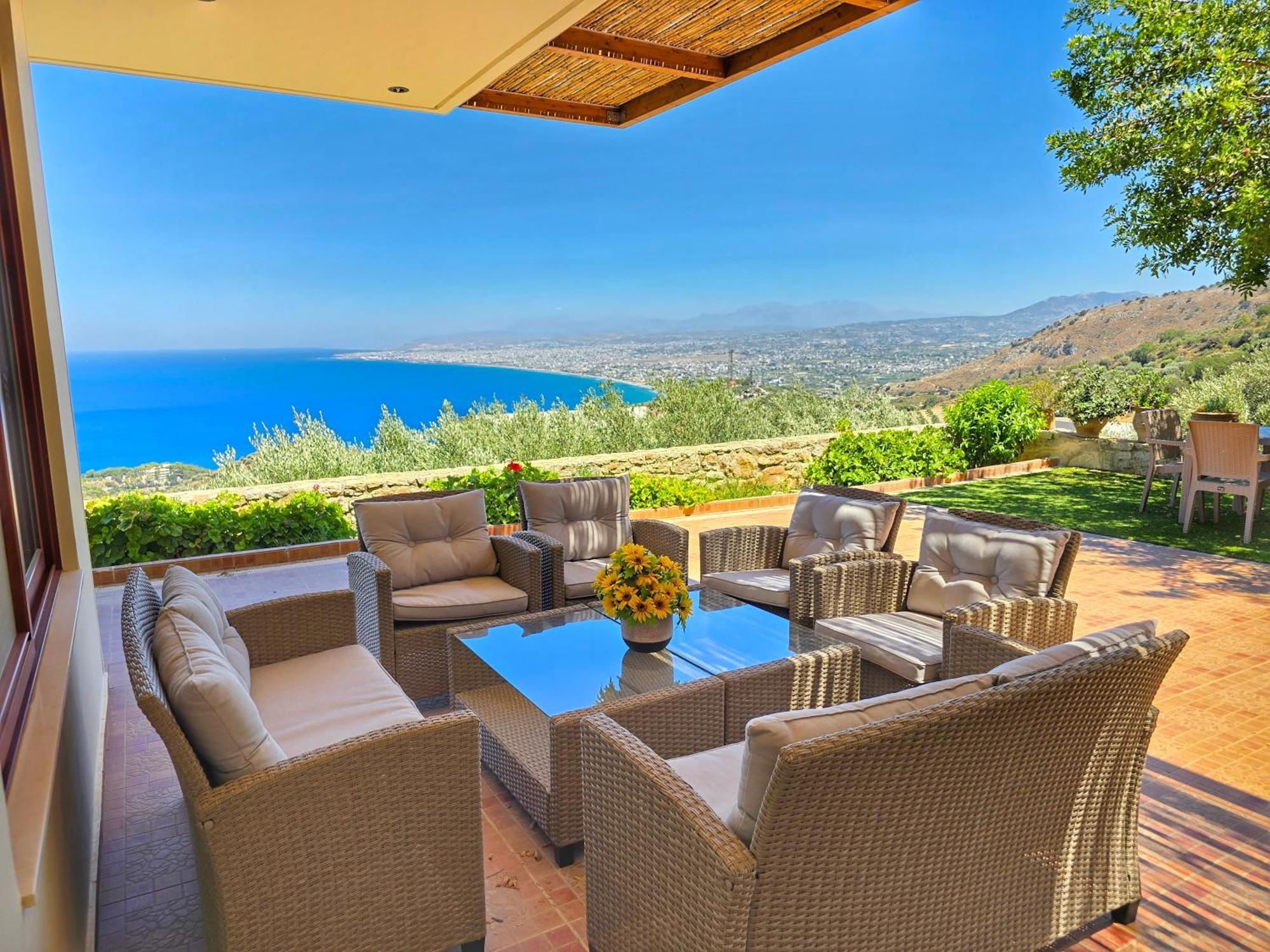 Villa Balcony, Cozy Villa With Amazing View Rodhiá Екстериор снимка